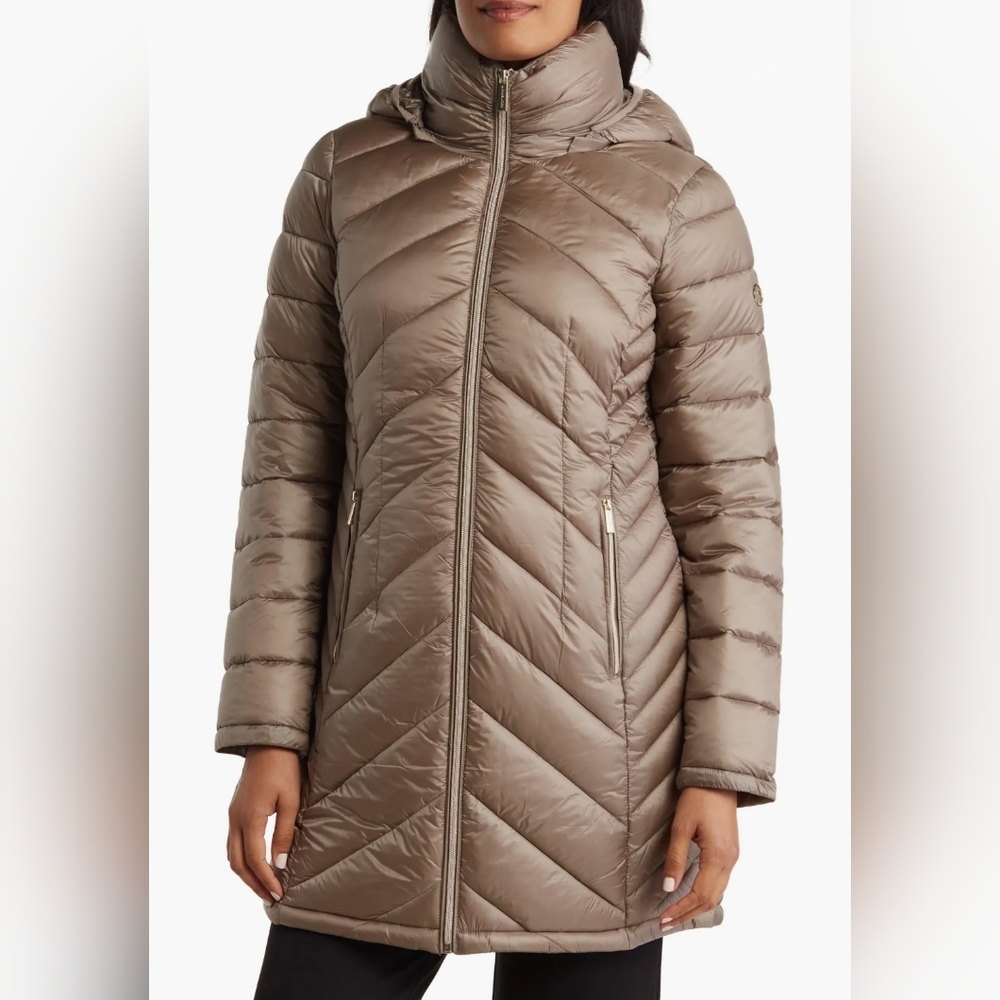 Michael Kors Chevron Quilted Hooded Puffer Jacket